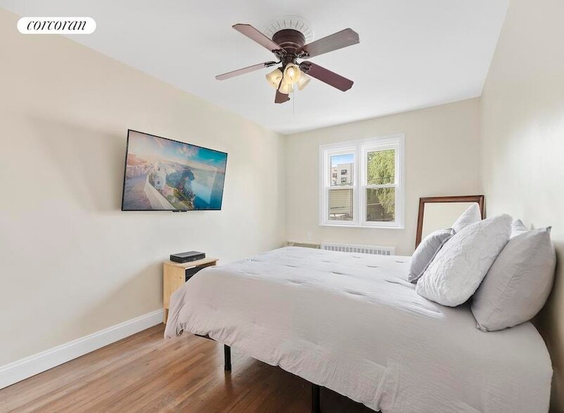 Foto del edificio - 678 Midwood St