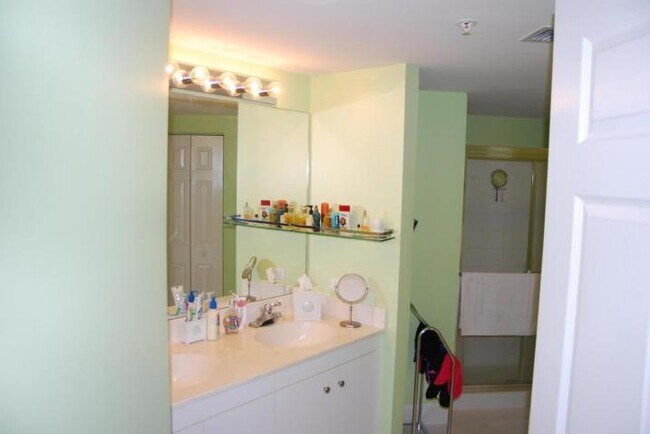 Building Photo - 4411 Tuscany Way