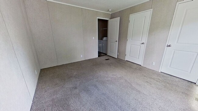 Foto del edificio - Move-In Ready Mobile Home with Upgrades!