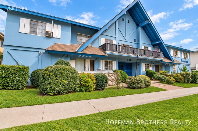 Foto del edificio - 8330 Willis Ave