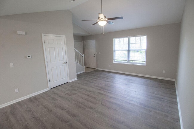 Building Photo - 1306 Godas Cir