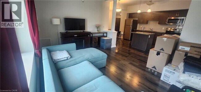 Photo du bâtiment - 778 Laurelwood Dr