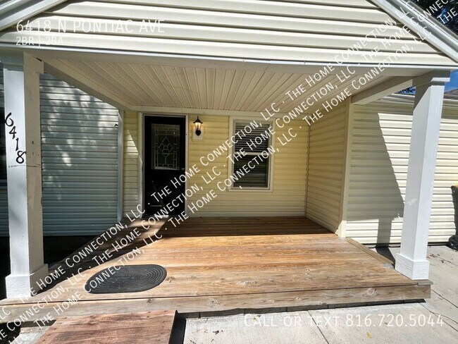 Building Photo - Updated Northland Home with Beautiful Larg...