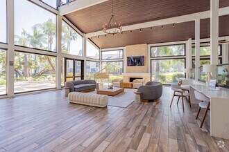Interior Photo - Redlands Lawn and Tennis Club Apartments