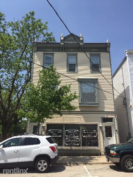 Primary Photo - 12 Spring St