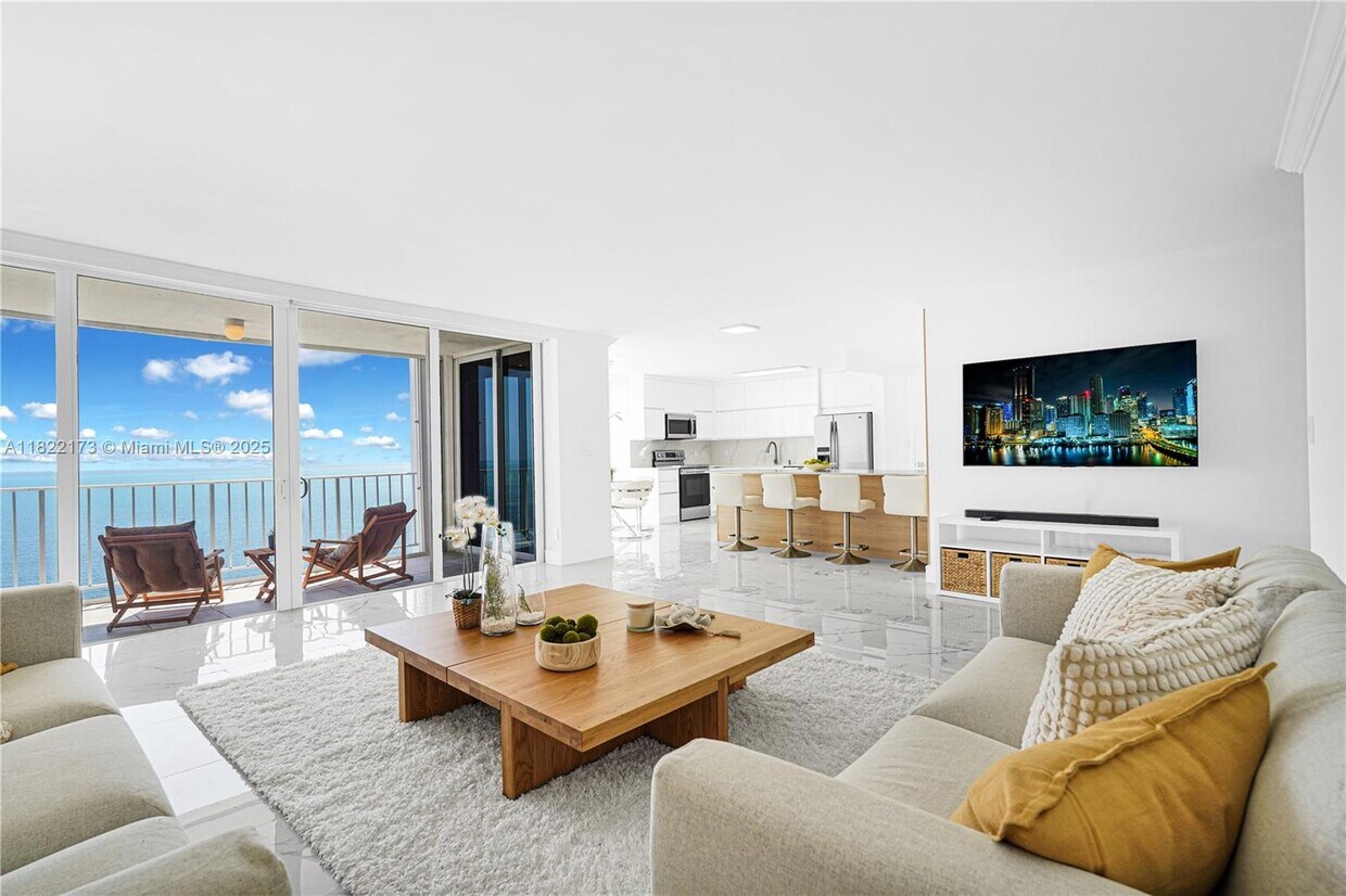 Foto principal - 881 Ocean Dr