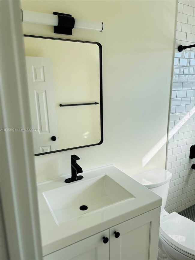Building Photo - 8080 Tatum Waterway Dr