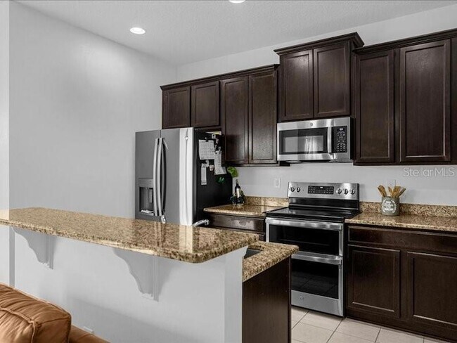 Building Photo - 1020 Umbria Ln