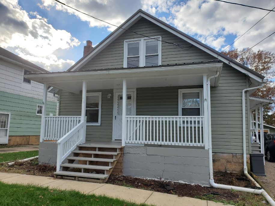 Foto principal - 618 S 4th St