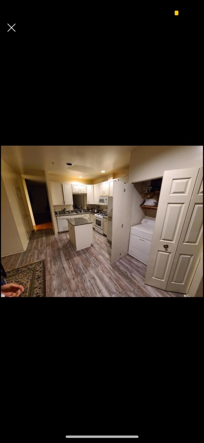 Foto del edificio - 6414 Wind Rider Way