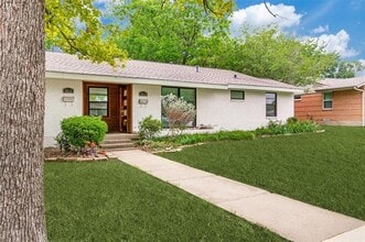 Building Photo - 9513 Dixie Ln