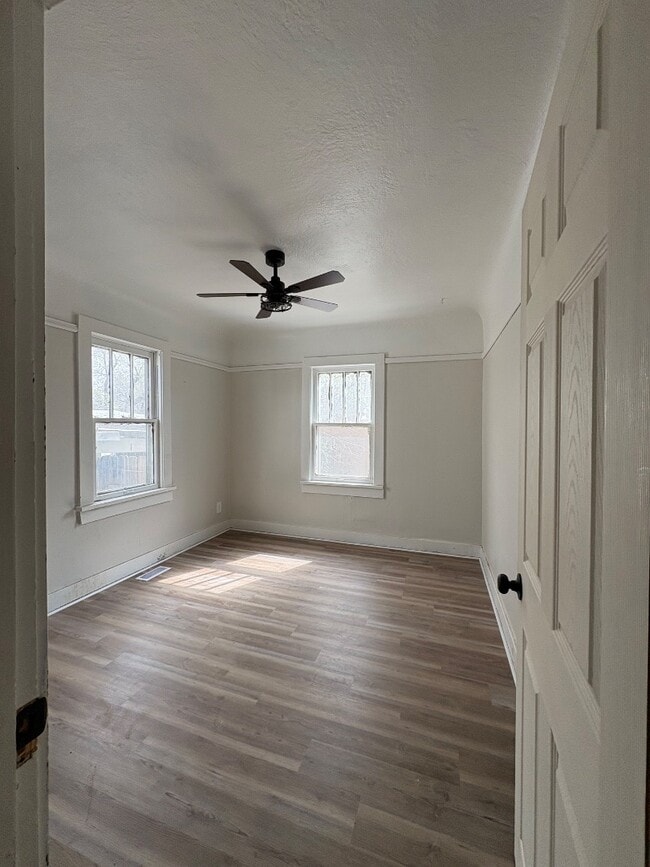 Building Photo - 1210 Orchard St