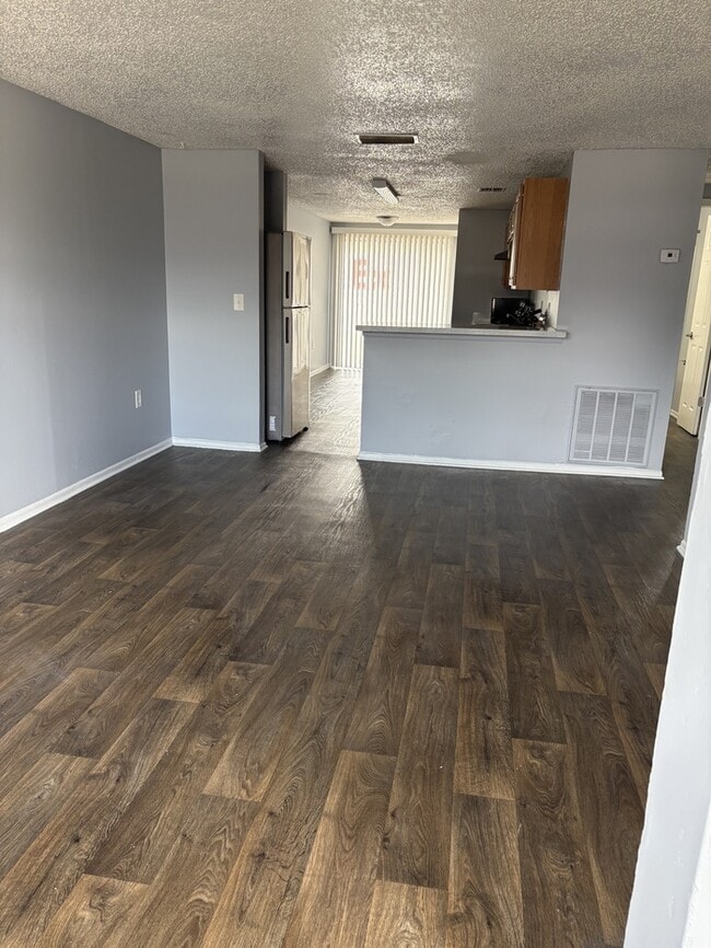 Foto del edificio - 7830 40th Ave Dr W