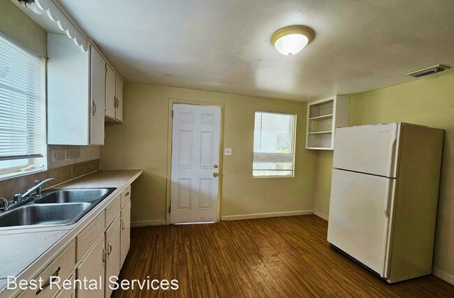 Foto del edificio - 2 br, 1 bath House - 2308 Weber St