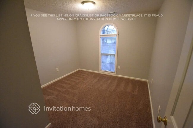 Foto del edificio - 507 Meadowbrook Dr