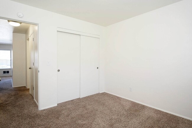 Building Photo - 12085 SW 135th Ave