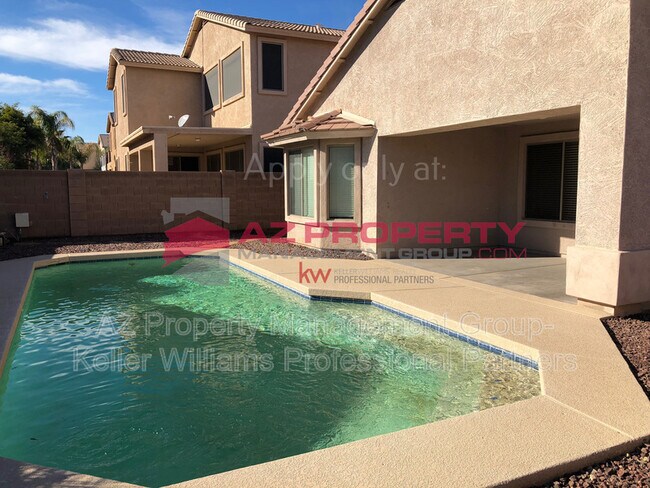 Foto del edificio - 15025 W Desert Hills Dr
