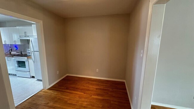 Foto del edificio - 1915 Binz St