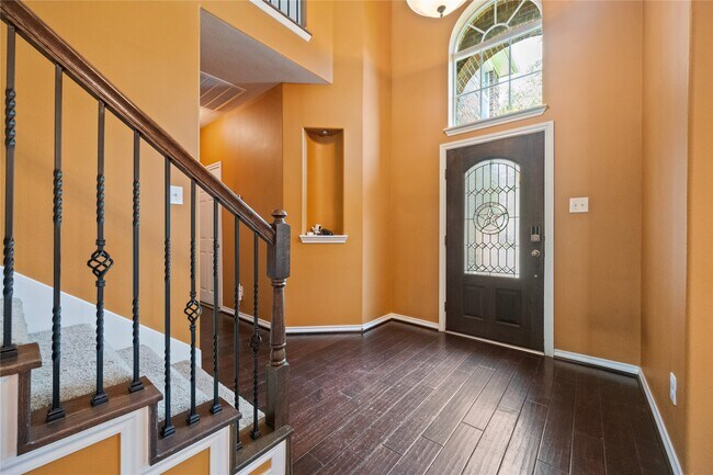 Building Photo - 20698 Oakhurst Meadows Dr