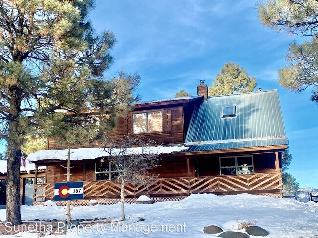 Building Photo - 3 br, 2.5 bath House - 187 W. Golf Place