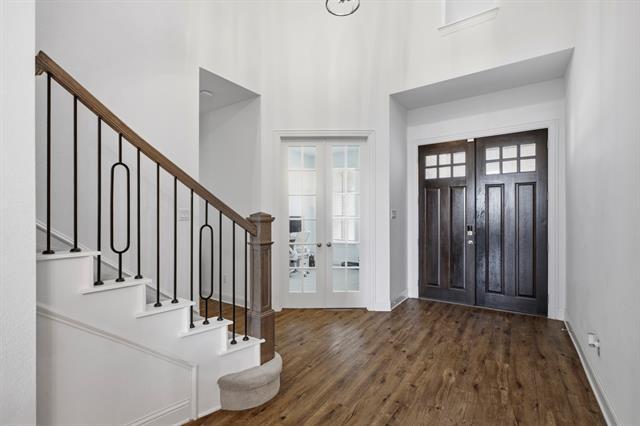 Building Photo - 2602 Delta Dr