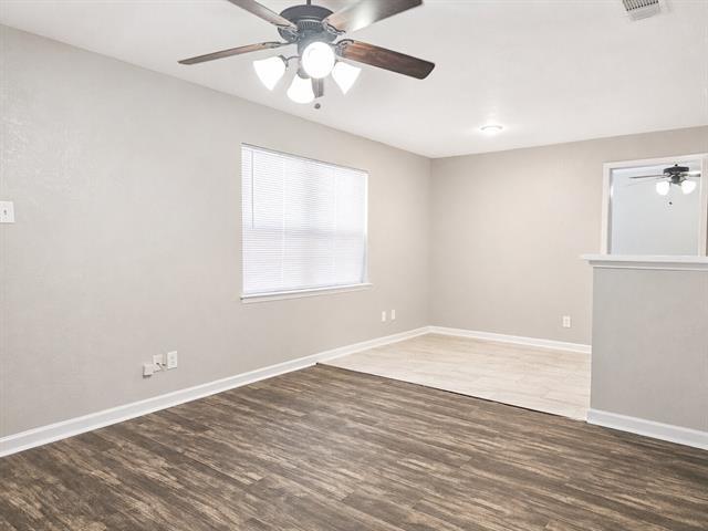 Foto del edificio - 4412 Central Ln