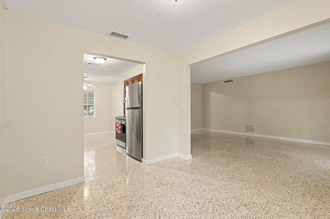 Foto del edificio - 33 Park Ave