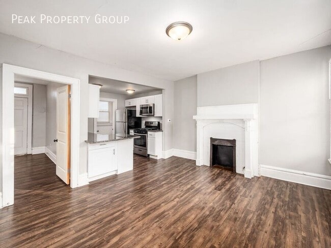 Building Photo - 26 E 2nd Ave