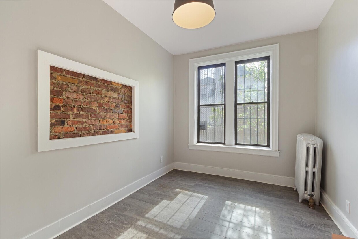 814 Albany Ave, Brooklyn, NY 11203 Townhome Rentals in Brooklyn NY