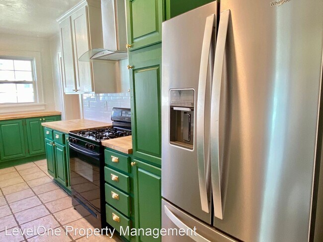 Building Photo - 2 br, 1 bath House - 1601 NW 42nd Street