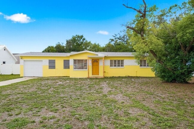 Remodeled 3/1 Home - Remodeled 3/1 Home