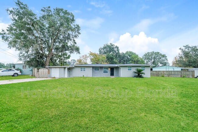 Building Photo - 1007 Ovington Rd S