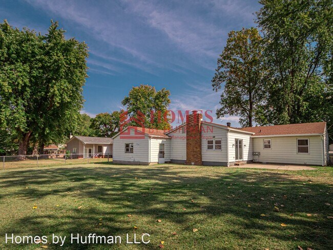 Foto del edificio - 3 br, 1.5 bath House - 3875 Clover Drive