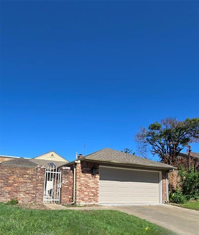 Building Photo - 9619 Park Highlands Dr