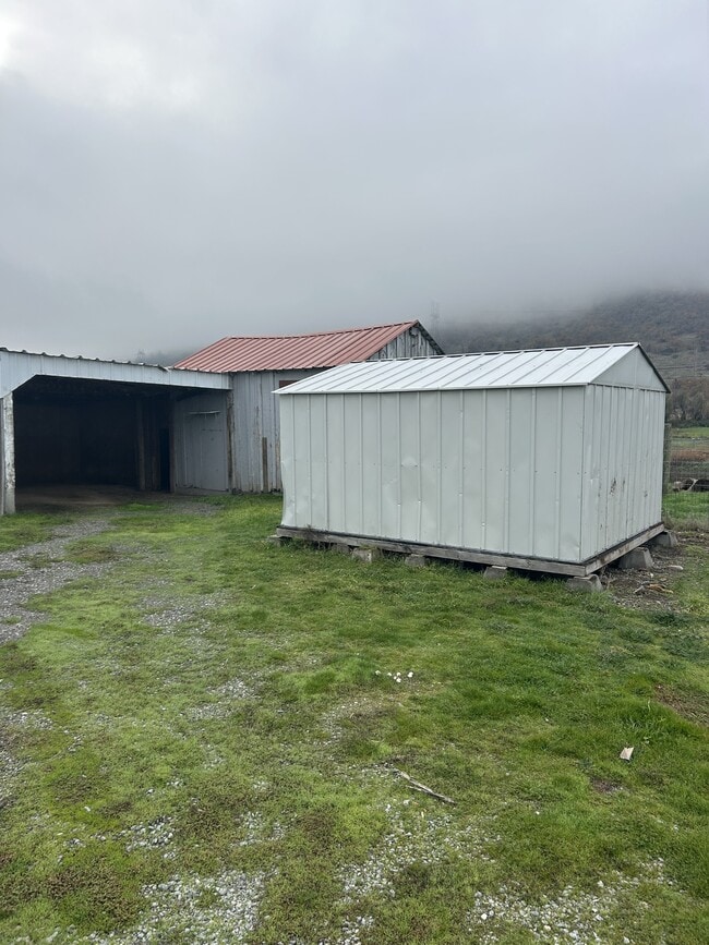 Foto del edificio - 11505 Table Rock Rd