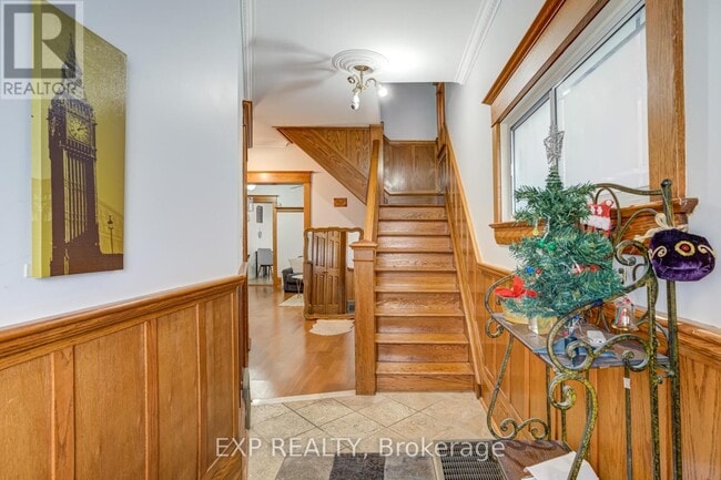 Building Photo - 211 Lauder Ave