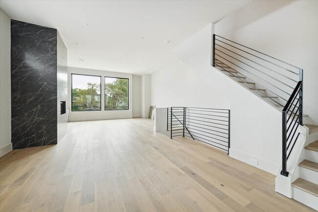 Foto del edificio - 1524 Welch St