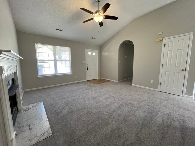 Building Photo - 1508 Blue Topaz Ct