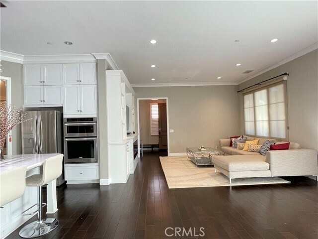 Foto del edificio - 56 Purple Jasmine