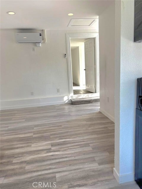 Foto del edificio - 8854 Dorrington Ave