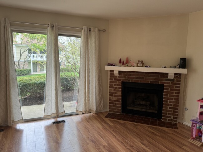 Foto del edificio - 1071 Auburn Ln