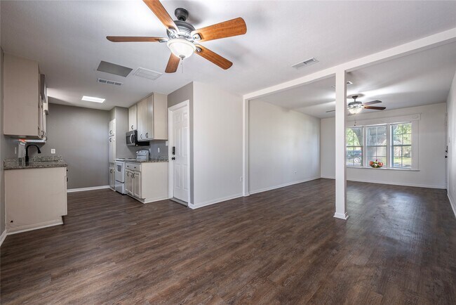 Foto del edificio - 502 Bellmar Ln