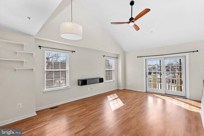 Foto del edificio - 43374 Greyswallow Terrace