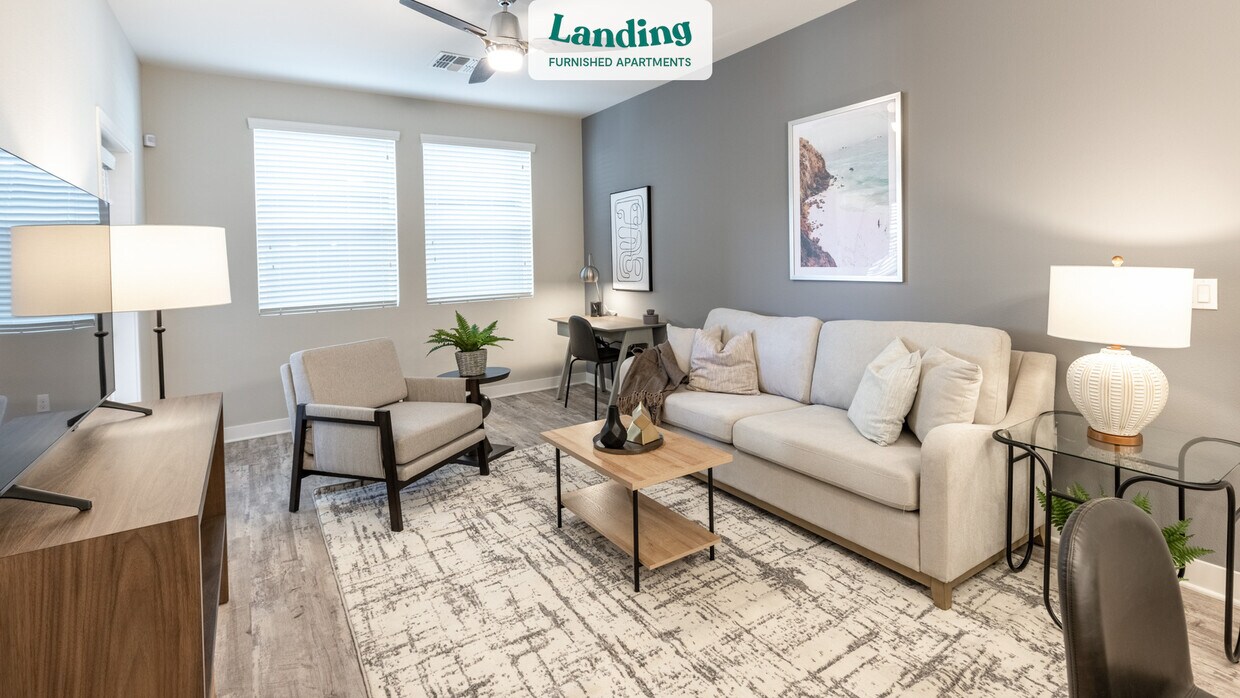 Foto principal - 5550 E Deer Valley Dr
