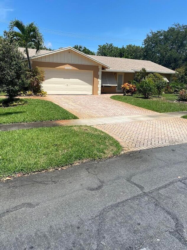 2805 SW 9th St, Boynton Beach, FL 33435 House Rental in Boynton Beach