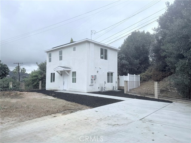 Primary Photo - 15817 Del Prado Dr