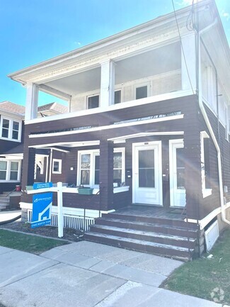 Building Photo - 112-114 Proudfit St