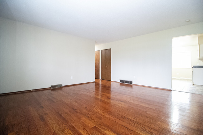 Foto del edificio - 5055 Ryan Rd