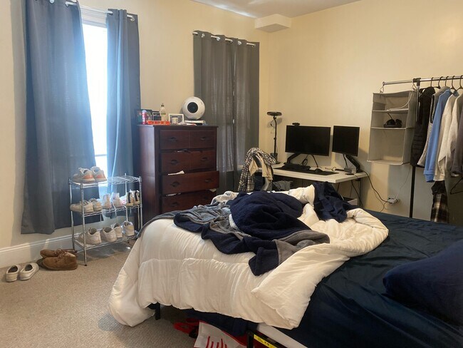 Building Photo - 12 Humboldt Pl