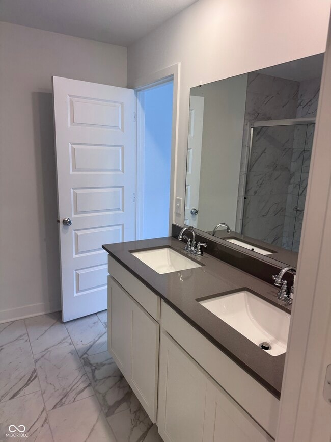 Building Photo - 15222 Swallow Fls Wy